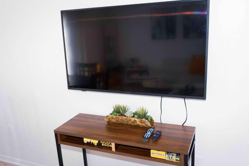 Apartamento Newly Renovated 5 Min From Airport